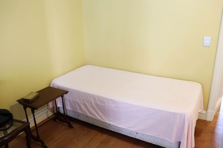 Apartamento à venda com 216m², 2 quartos e 3 vagasQuarto de Serviço