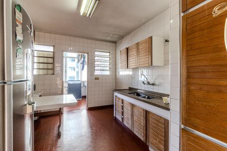 Apartamento à venda com 243m², 4 quartos e 2 vagasCozinha