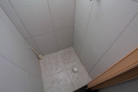 Studio para alugar com 20m², 1 quarto e sem vaga Studio para alugar com 20m², 1 quarto e sem vagaBanheiro