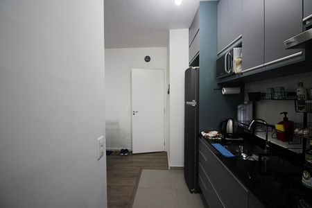 Apartamento à venda com 56m², 2 quartos e 1 vaga Apartamento à venda com 56m², 2 quartos e 1 vagaCozinha e Área de Serviço