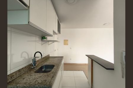 Apartamento à venda com 64m², 2 quartos e 2 vagas Apartamento à venda com 64m², 2 quartos e 2 vagasCozinha