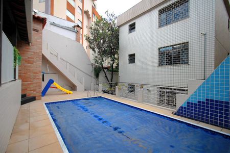 Apartamento à venda com 300m², 4 quartos e 2 vagasPiscina