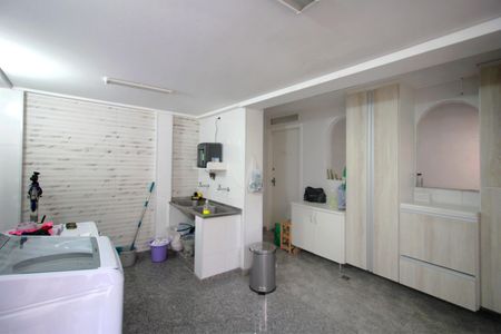 Apartamento à venda com 300m², 4 quartos e 2 vagasÁrea de Serviço