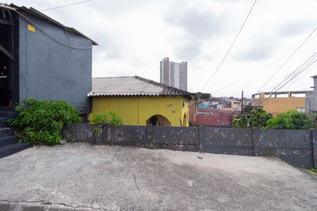 Casa à venda com 341m², 2 quartos e 5 vagas Casa à venda com 341m², 2 quartos e 5 vagasFachada