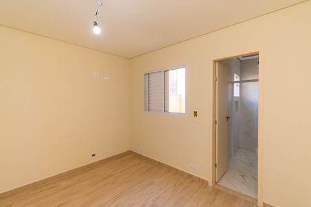 Casa à venda com 100m², 3 quartos e 2 vagas Casa à venda com 100m², 3 quartos e 2 vagasSuíte 1