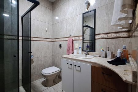 Casa para alugar com 420m², 3 quartos e 2 vagasBanheiro Suíte