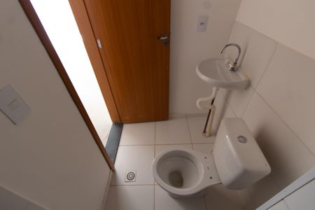 Apartamento para alugar com 45m², 2 quartos e 1 vaga Apartamento para alugar com 45m², 2 quartos e 1 vagaBanheiro