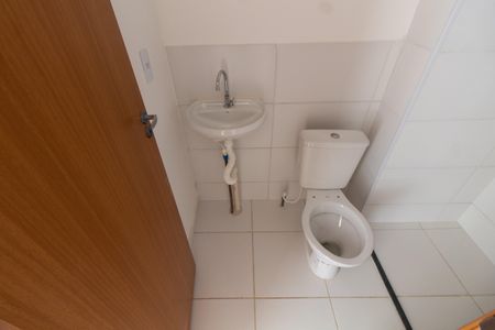 Apartamento para alugar com 45m², 2 quartos e 1 vaga Apartamento para alugar com 45m², 2 quartos e 1 vagaBanheiro