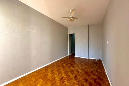 Apartamento à venda com 47m², 1 quarto e sem vaga Apartamento à venda com 47m², 1 quarto e sem vagaSala