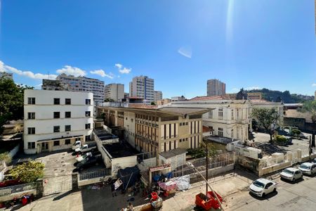 Apartamento à venda com 47m², 1 quarto e sem vaga Apartamento à venda com 47m², 1 quarto e sem vagaVista