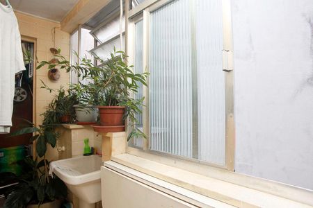 Apartamento à venda com 110m², 3 quartos e 1 vagaÁrea de Serviço + Despensa