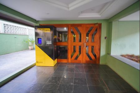 Apartamento para alugar com 240m², 3 quartos e 1 vagaÁrea comum