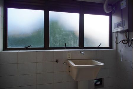 Apartamento para alugar com 240m², 3 quartos e 1 vagaÁrea de Serviço
