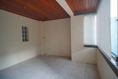 Apartamento para alugar com 240m², 3 quartos e 1 vagaVaranda