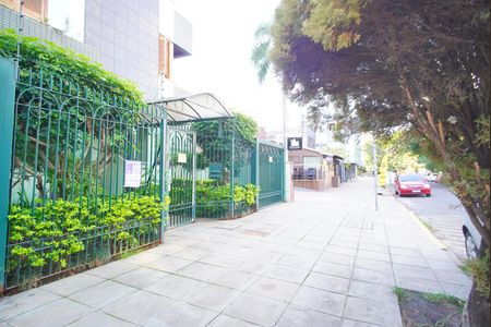 Apartamento para alugar com 240m², 3 quartos e 1 vagaFachada