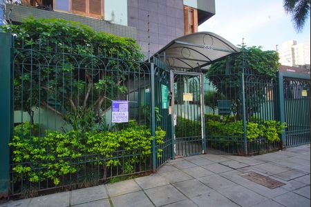 Apartamento para alugar com 240m², 3 quartos e 1 vagaFachada