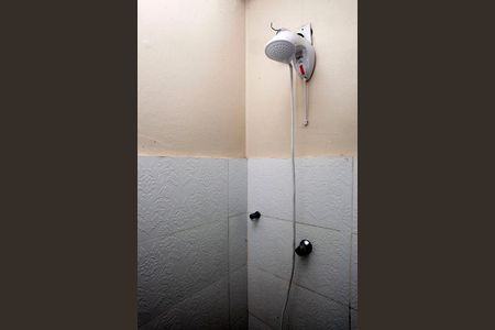 Banheiro de apartamento à venda com 1 quarto, 46m² em Centro Histórico, Porto Alegre