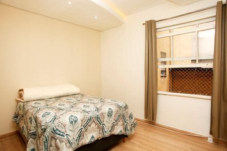 Quarto de apartamento à venda com 1 quarto, 46m² em Centro Histórico, Porto Alegre