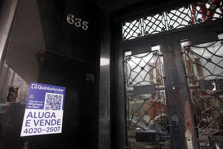 Apartamento à venda com 46m², 1 quarto e sem vagaPlaquinha