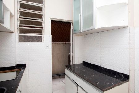 Cozinha  de apartamento à venda com 1 quarto, 46m² em Centro Histórico, Porto Alegre
