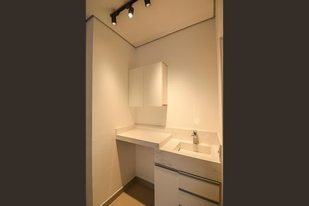 Apartamento à venda com 73m², 2 quartos e 1 vaga Apartamento à venda com 73m², 2 quartos e 1 vagaBanheiro da Suíte