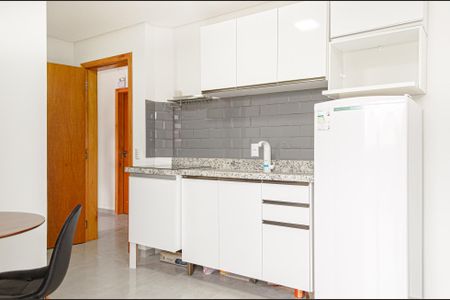 Sala/Quarto/Cozinha de kitnet/studio para alugar com 1 quarto, 30m² em Rio Tavares, Florianópolis