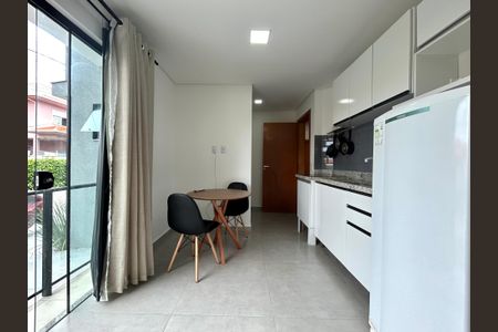 Sala/Cozinha de apartamento para alugar com 1 quarto, 30m² em Rio Tavares, Florianópolis