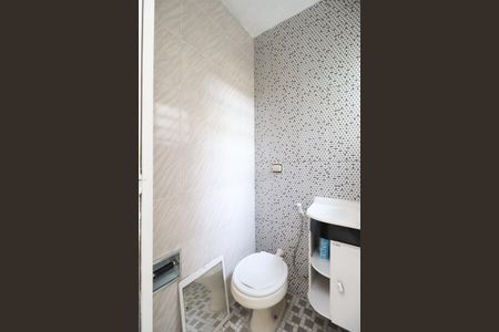 Casa à venda com 88m², 3 quartos e 2 vagas Casa à venda com 88m², 3 quartos e 2 vagasLavabo