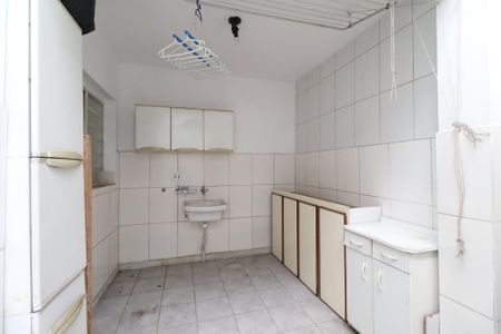 Casa à venda com 88m², 3 quartos e 2 vagas Casa à venda com 88m², 3 quartos e 2 vagasÁrea de serviço