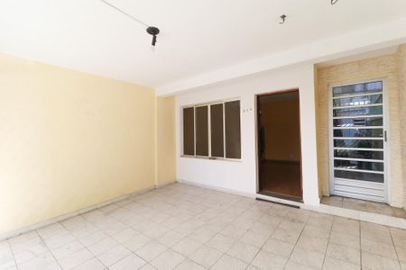 Casa à venda com 88m², 3 quartos e 2 vagas Casa à venda com 88m², 3 quartos e 2 vagasGaragem
