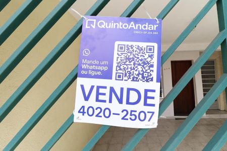 Casa à venda com 88m², 3 quartos e 2 vagas Casa à venda com 88m², 3 quartos e 2 vagasPlaca