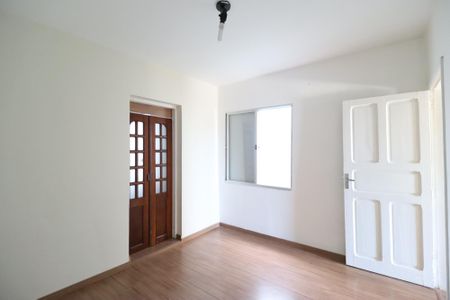 Casa à venda com 88m², 3 quartos e 2 vagas Casa à venda com 88m², 3 quartos e 2 vagasQuarto 2