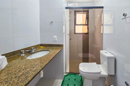 Apartamento para alugar com 236m², 3 quartos e 2 vagas Apartamento para alugar com 236m², 3 quartos e 2 vagasBanheiro