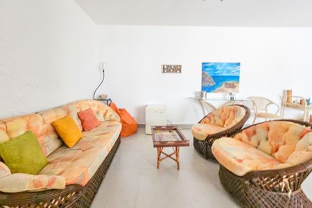 Apartamento para alugar com 236m², 3 quartos e 2 vagas Apartamento para alugar com 236m², 3 quartos e 2 vagasSala