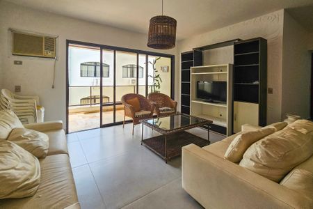 Apartamento para alugar com 236m², 3 quartos e 2 vagas Apartamento para alugar com 236m², 3 quartos e 2 vagasSala
