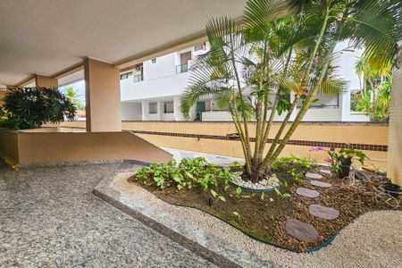 Apartamento para alugar com 236m², 3 quartos e 2 vagas Apartamento para alugar com 236m², 3 quartos e 2 vagasÁrea de Lazer