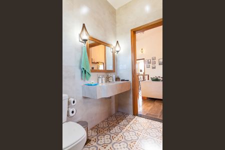 Casa de condomínio à venda com 400m², 4 quartos e 2 vagasbanheiro semi suite