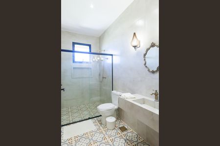 Casa de condomínio à venda com 400m², 4 quartos e 2 vagasBanheiro Social - casa 2