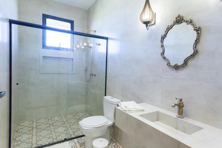 Casa de condomínio à venda com 400m², 4 quartos e 2 vagasBanheiro Social - casa 2