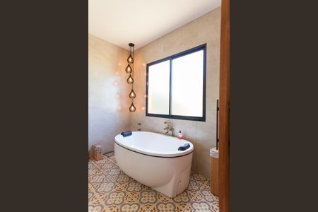 Casa de condomínio à venda com 400m², 4 quartos e 2 vagasBanheiro da Suíte