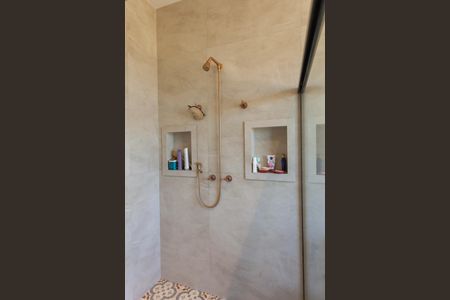 Casa de condomínio à venda com 400m², 4 quartos e 2 vagasBanheiro da Suíte