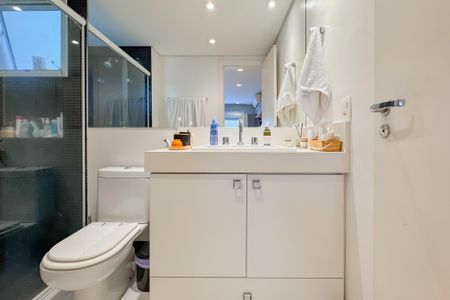 Apartamento à venda com 163m², 3 quartos e 3 vagasBanheiro da Suíte Master