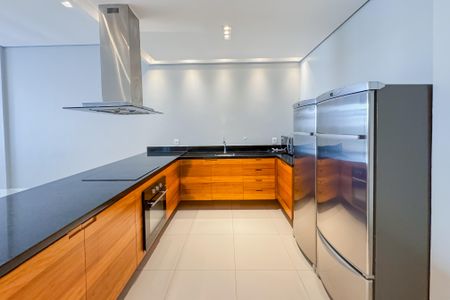 Apartamento à venda com 163m², 3 quartos e 3 vagasÁrea comum - Salão de Festas