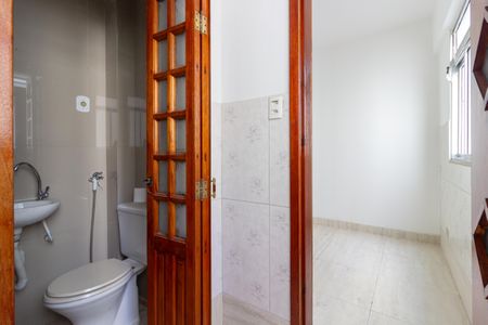 Apartamento à venda com 106m², 3 quartos e 1 vagaÁrea de Serviço