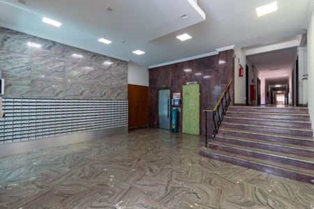 Apartamento à venda com 106m², 3 quartos e 1 vagaÁrea comum - Hall social