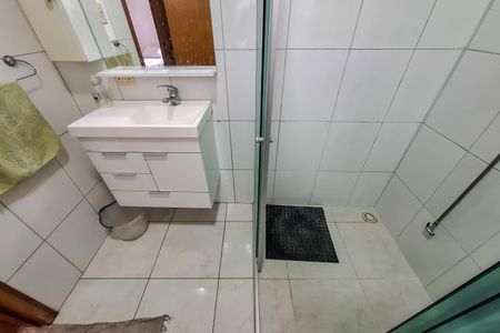 Casa à venda com 200m², 4 quartos e 1 vaga Casa à venda com 200m², 4 quartos e 1 vagaBanheiro 1