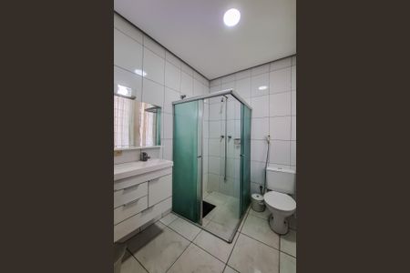 Casa à venda com 200m², 4 quartos e 1 vaga Casa à venda com 200m², 4 quartos e 1 vagaBanheiro 1