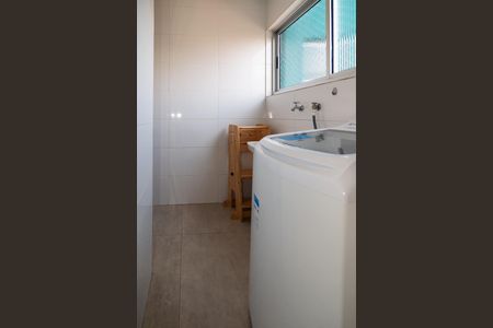 Apartamento à venda com 74m², 2 quartos e 1 vagaÁrea de Serviço