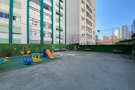 Apartamento à venda com 74m², 2 quartos e 1 vagaÁrea comum