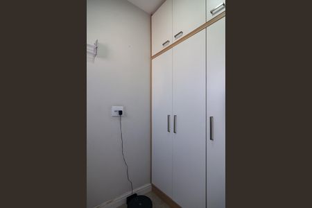 Apartamento à venda com 74m², 2 quartos e 1 vagaÁrea de Serviço